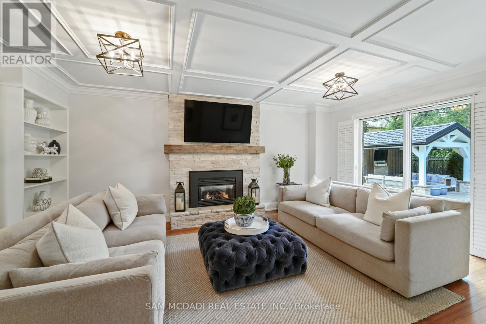 Photo 15 of 1117 Fleet Street, Mississauga ON