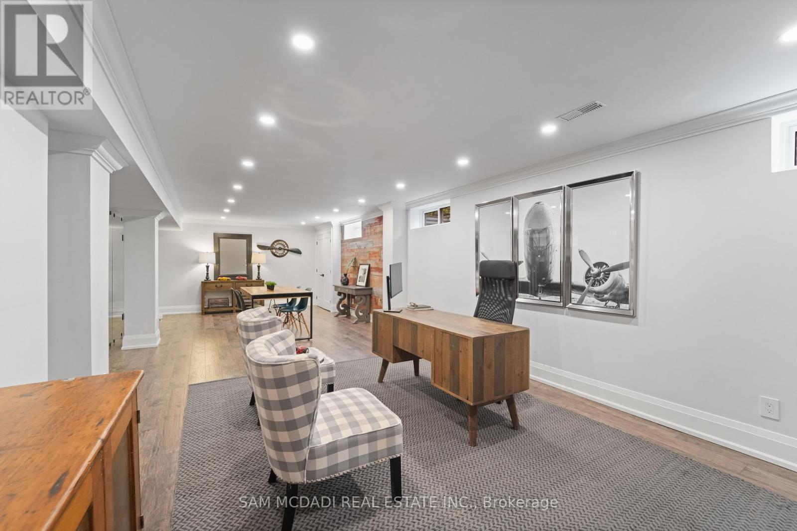Photo 36 of 1117 Fleet Street, Mississauga ON