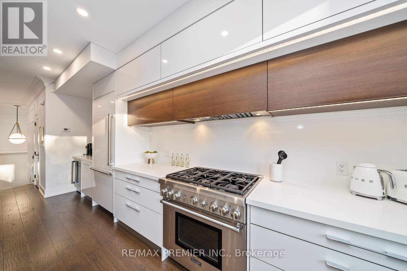 Photo 8 of 56 A Bellman Avenue, Toronto ON