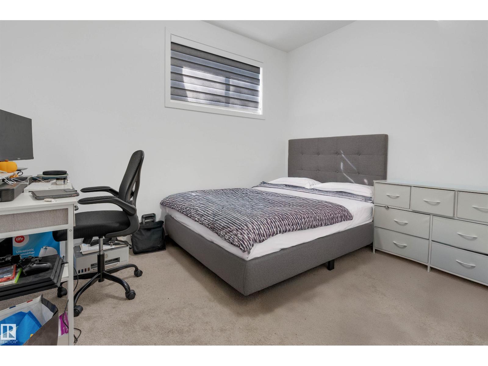 Photo 19 of 16204 102 Av Nw, Edmonton AB
