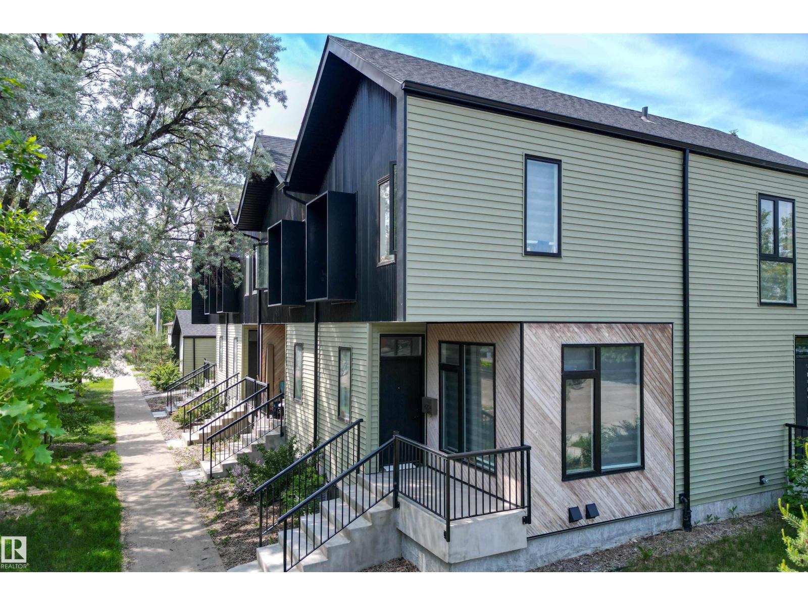 Photo 27 of 16204 102 Av Nw, Edmonton AB