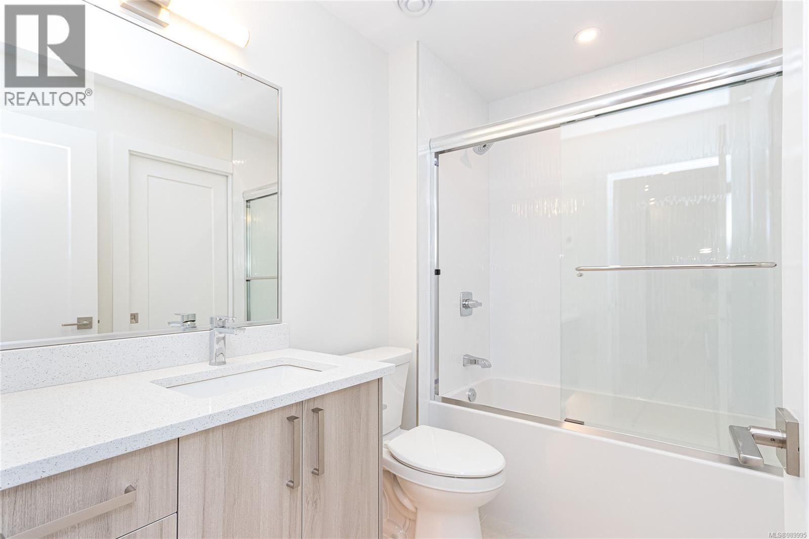 Photo 7 of 505 924 Jenkins Ave, Langford BC