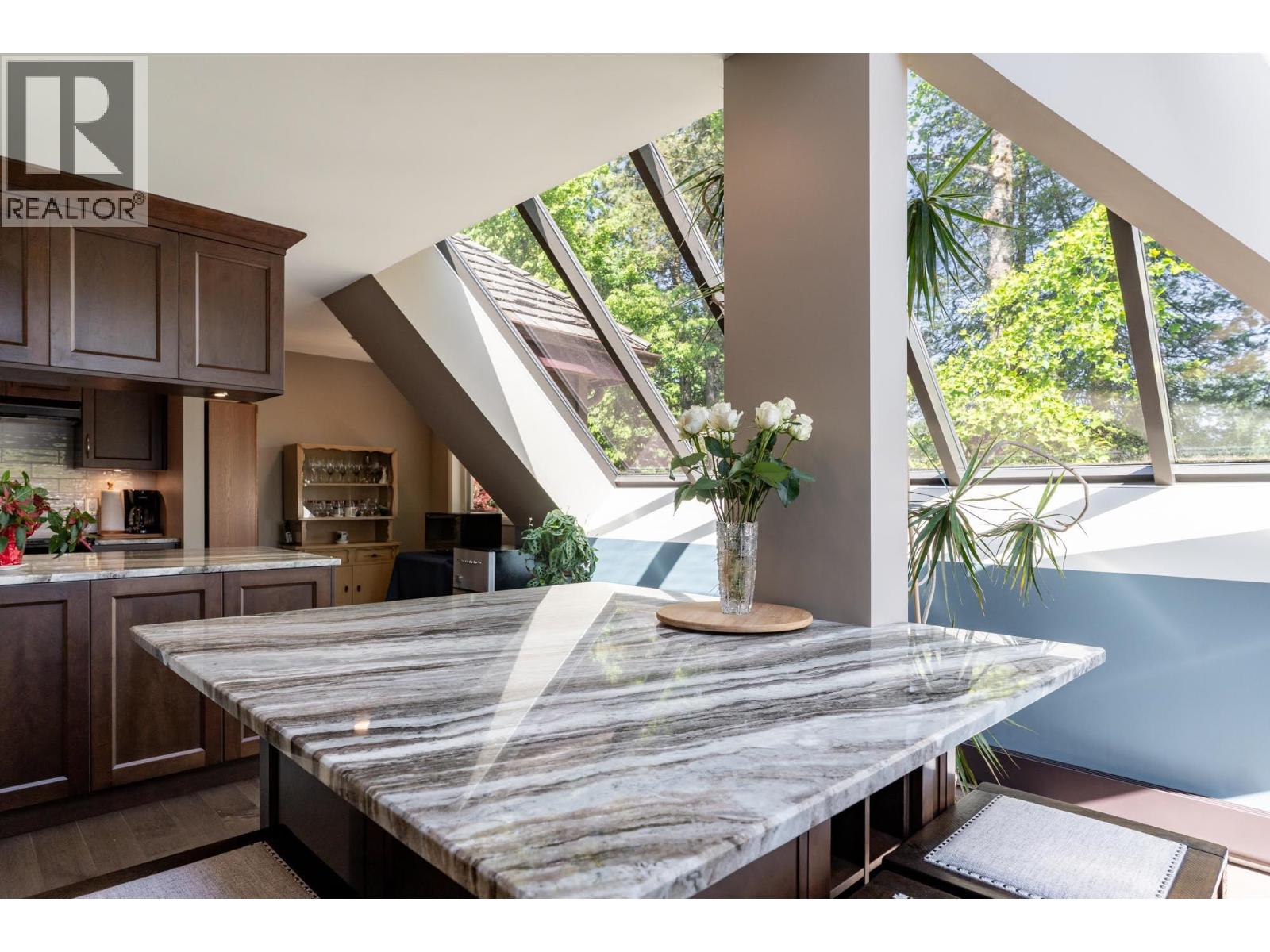 Photo 11 of 3 3980 Canada Way, Burnaby BC