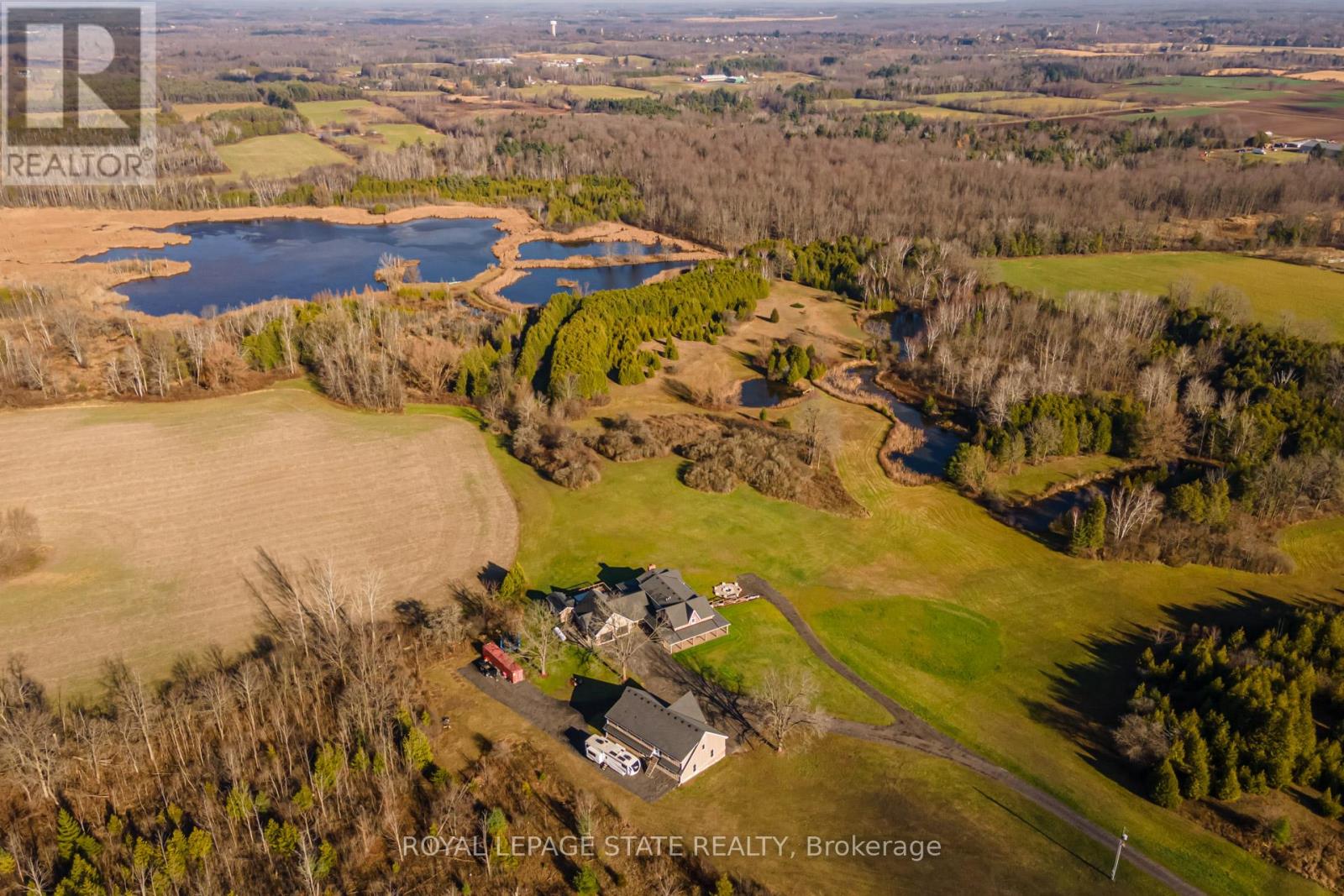 Photo 1 of 1041 Concession 8 Rr 3 W, Hamilton ON