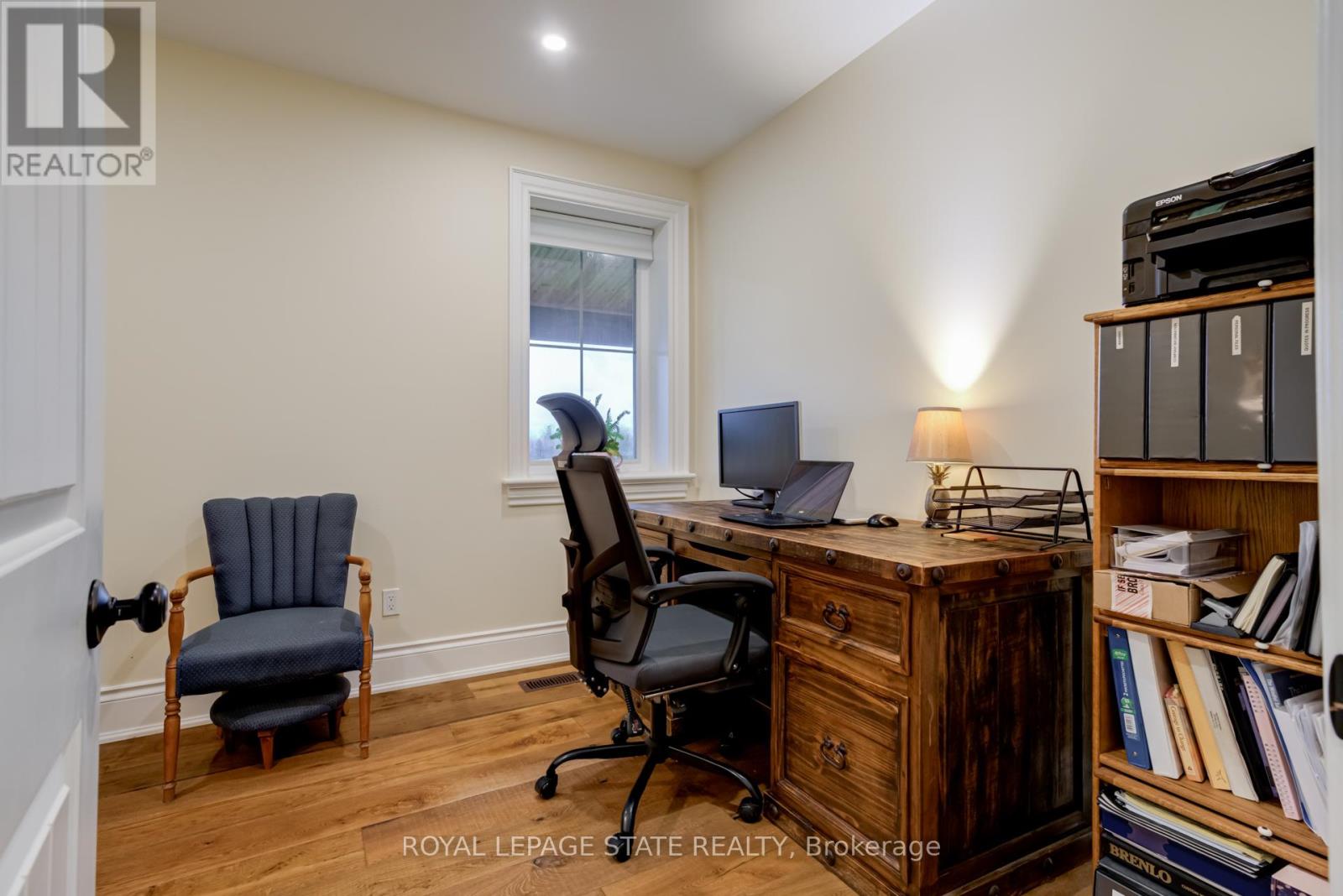 Photo 15 of 1041 Concession 8 Rr 3 W, Hamilton ON