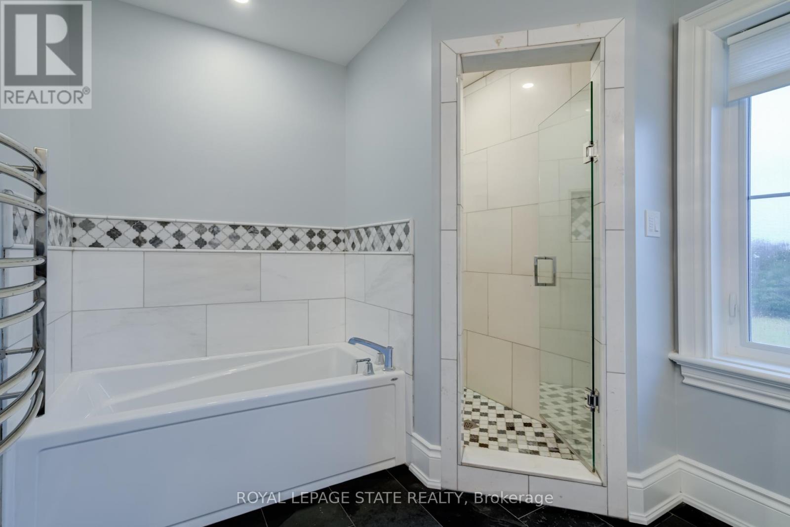 Photo 26 of 1041 Concession 8 Rr 3 W, Hamilton ON