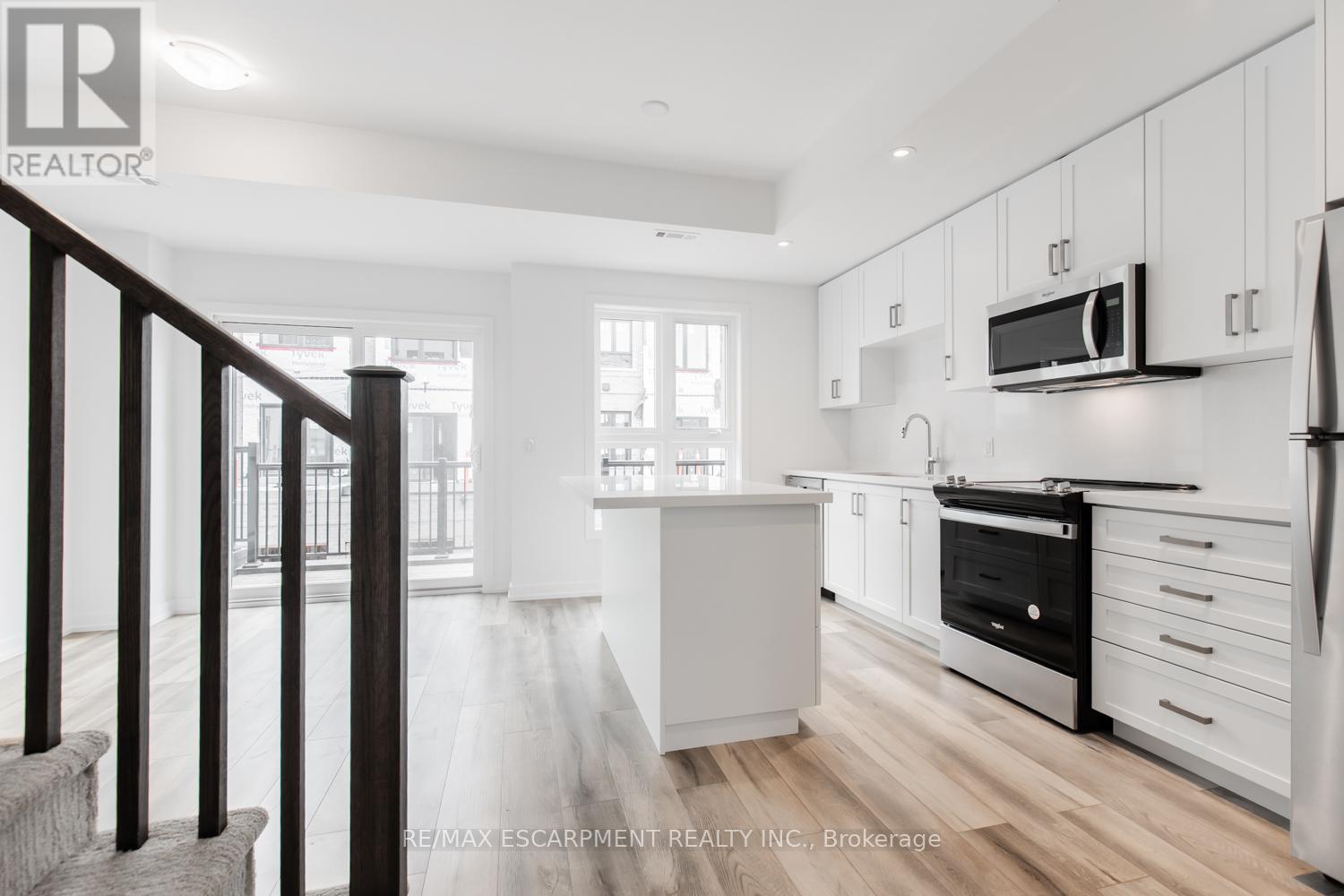Photo 17 of 16 70 Kenesky Drive, Hamilton ON