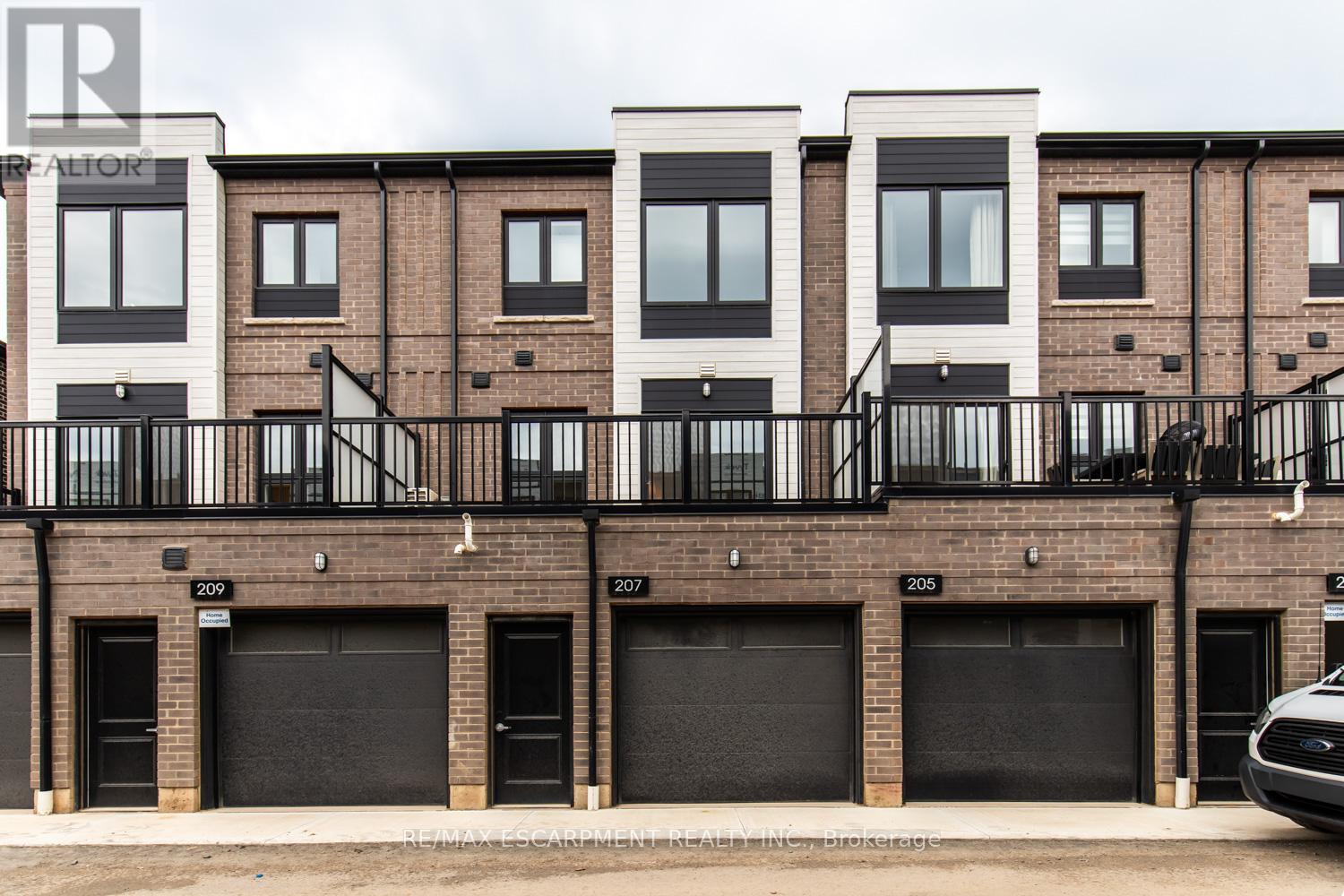 Photo 33 of 16 70 Kenesky Drive, Hamilton ON