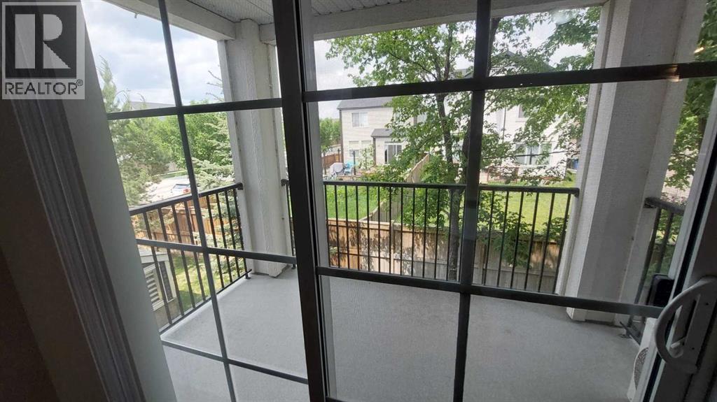 Photo 10 of 4207 755 Copperpond Boulevard Se, Calgary AB