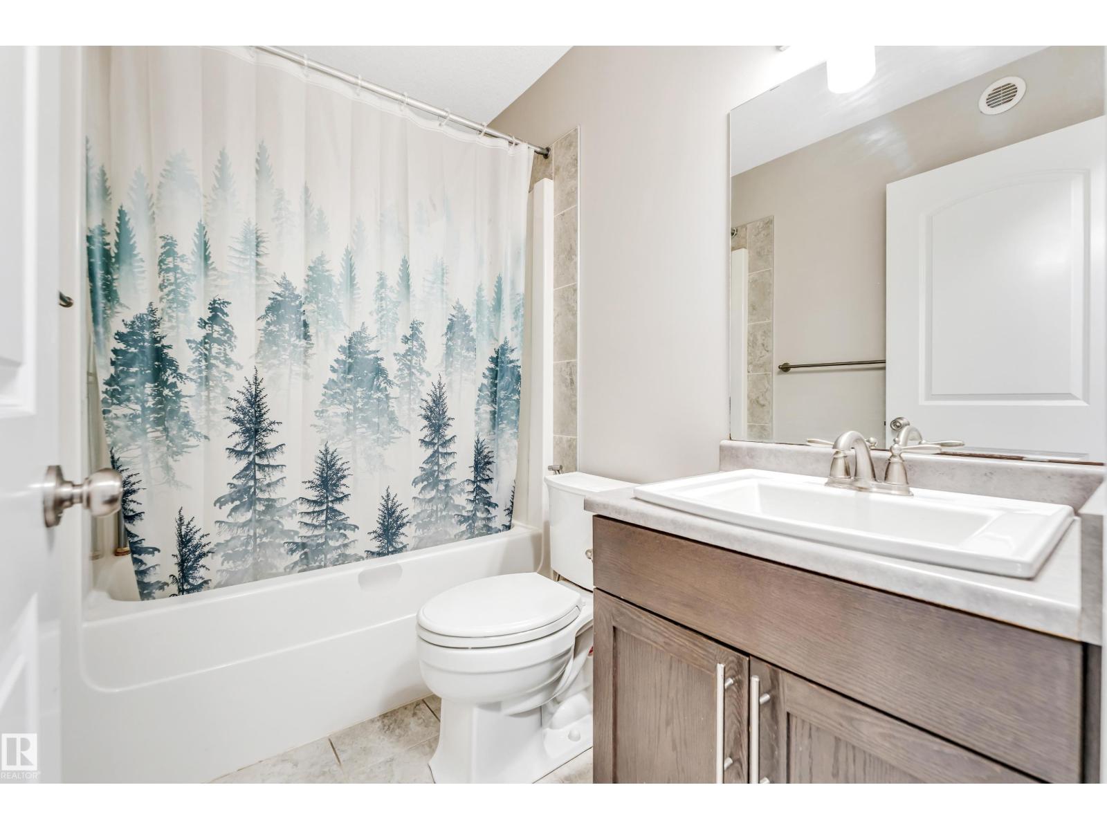 Photo 20 of 2627 12 St Nw, Edmonton AB