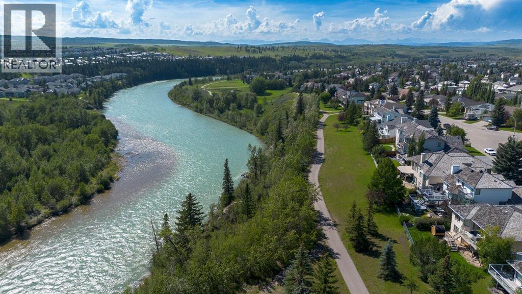 Photo 37 of 8 West Park Place, Cochrane AB