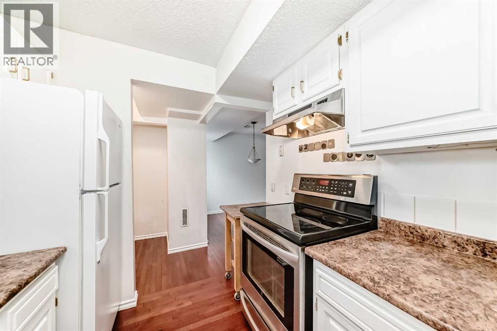 Photo 9 of 306 2520 Palliser Drive Sw, Calgary AB