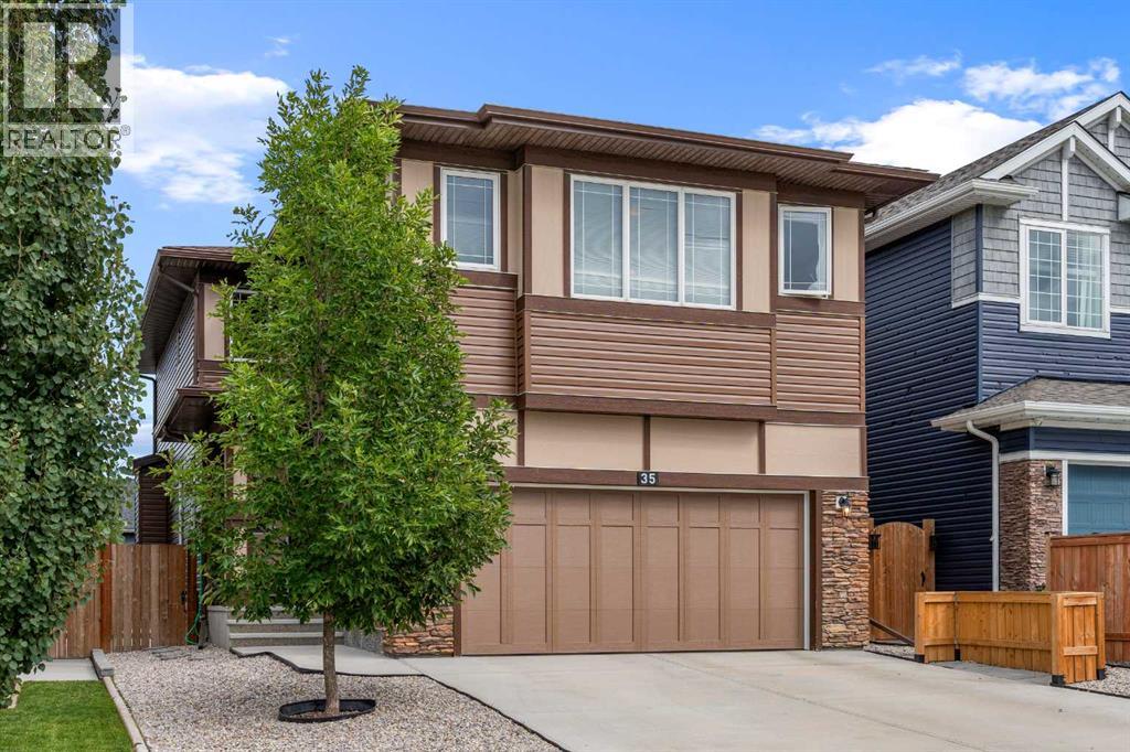 Photo 1 of 35 Evansglen Park Nw, Calgary AB