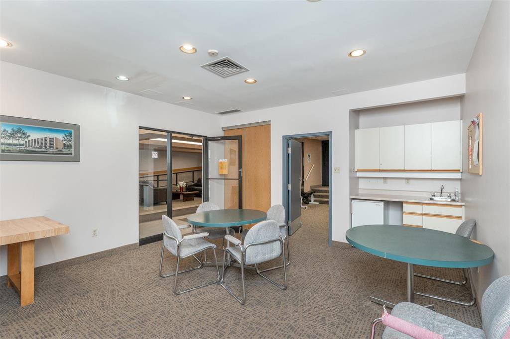 Photo 19 of 312 1720 Pembina Highway, Winnipeg MB