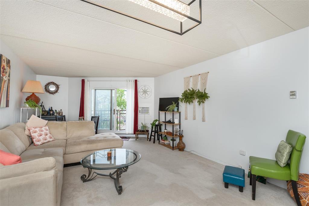 Photo 9 of 312 1720 Pembina Highway, Winnipeg MB