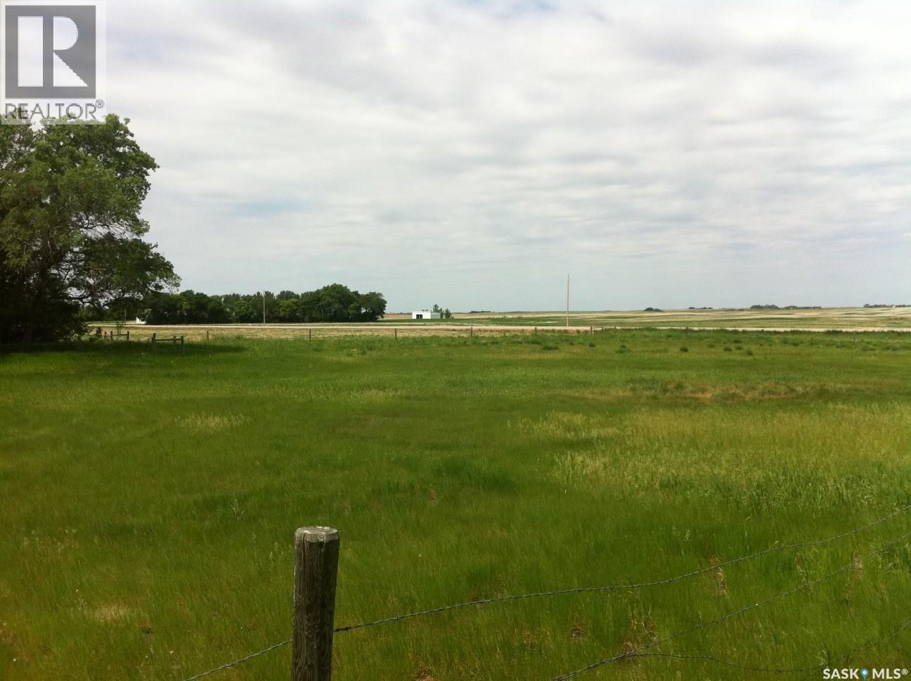 Photo 5 of Spetz Acreage, Saskatchewan Landing Rm No 167 SK
