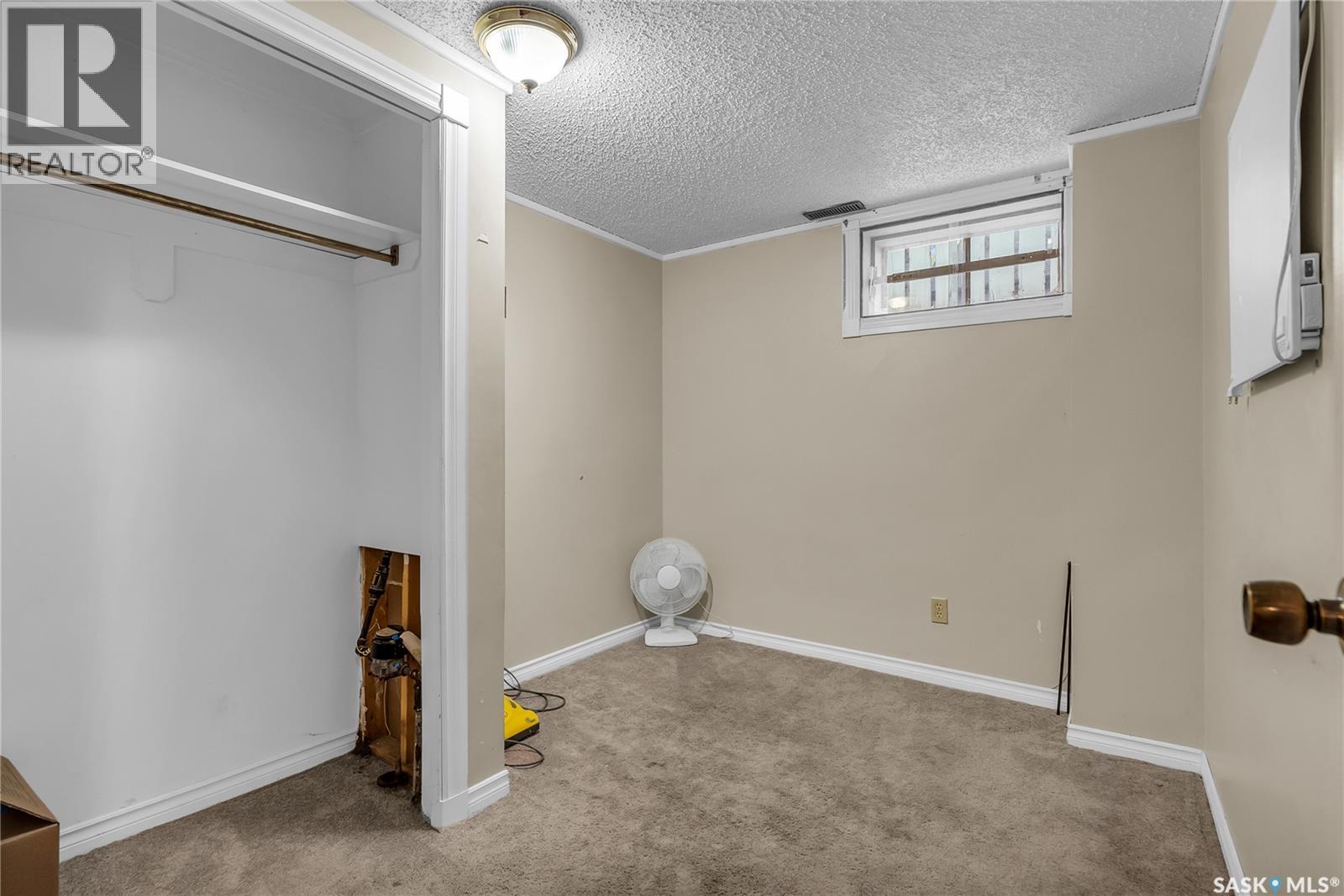 Photo 32 of 1121 B Avenue N, Saskatoon SK