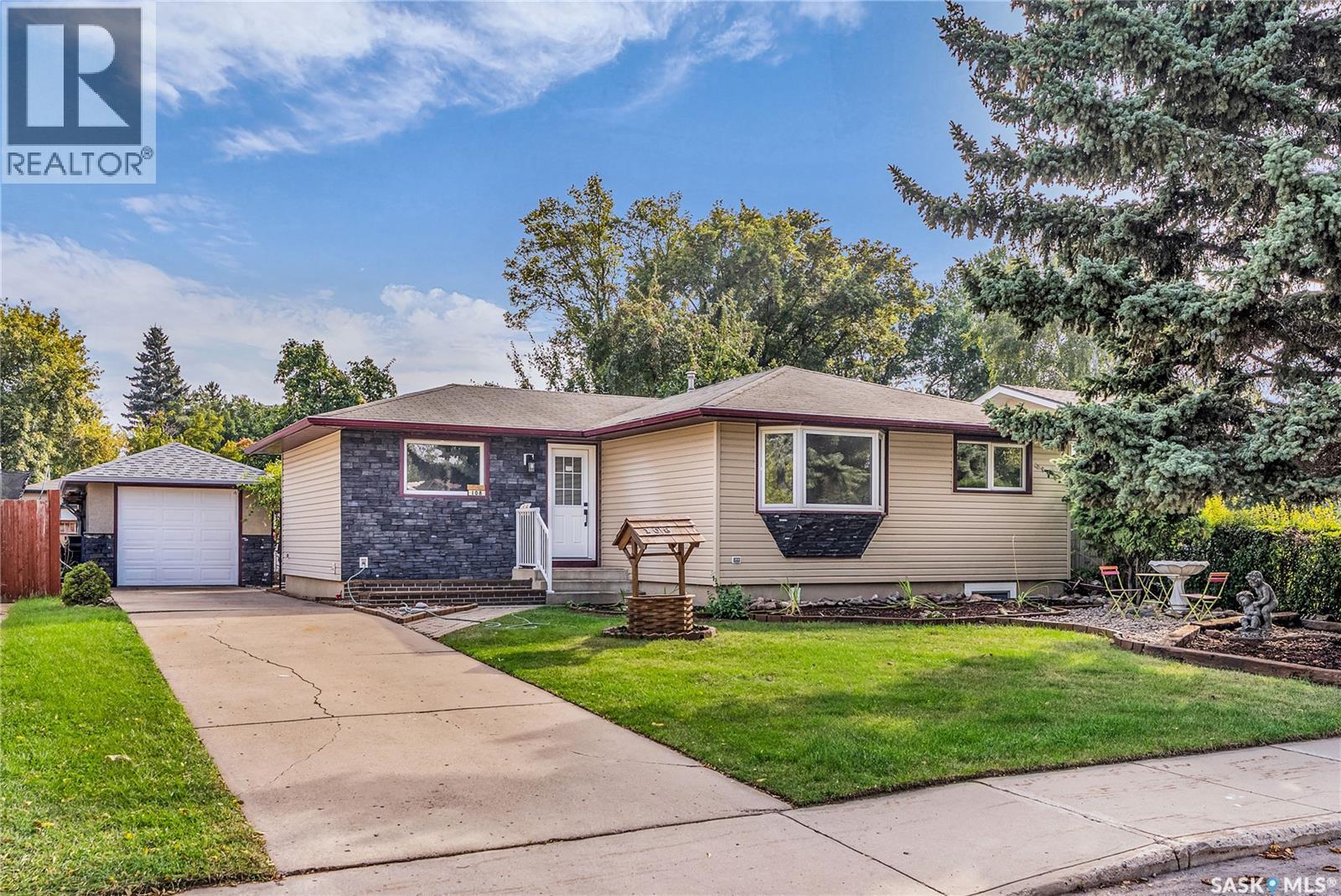 Photo 1 of 108 Rupert Drive, Saskatoon SK