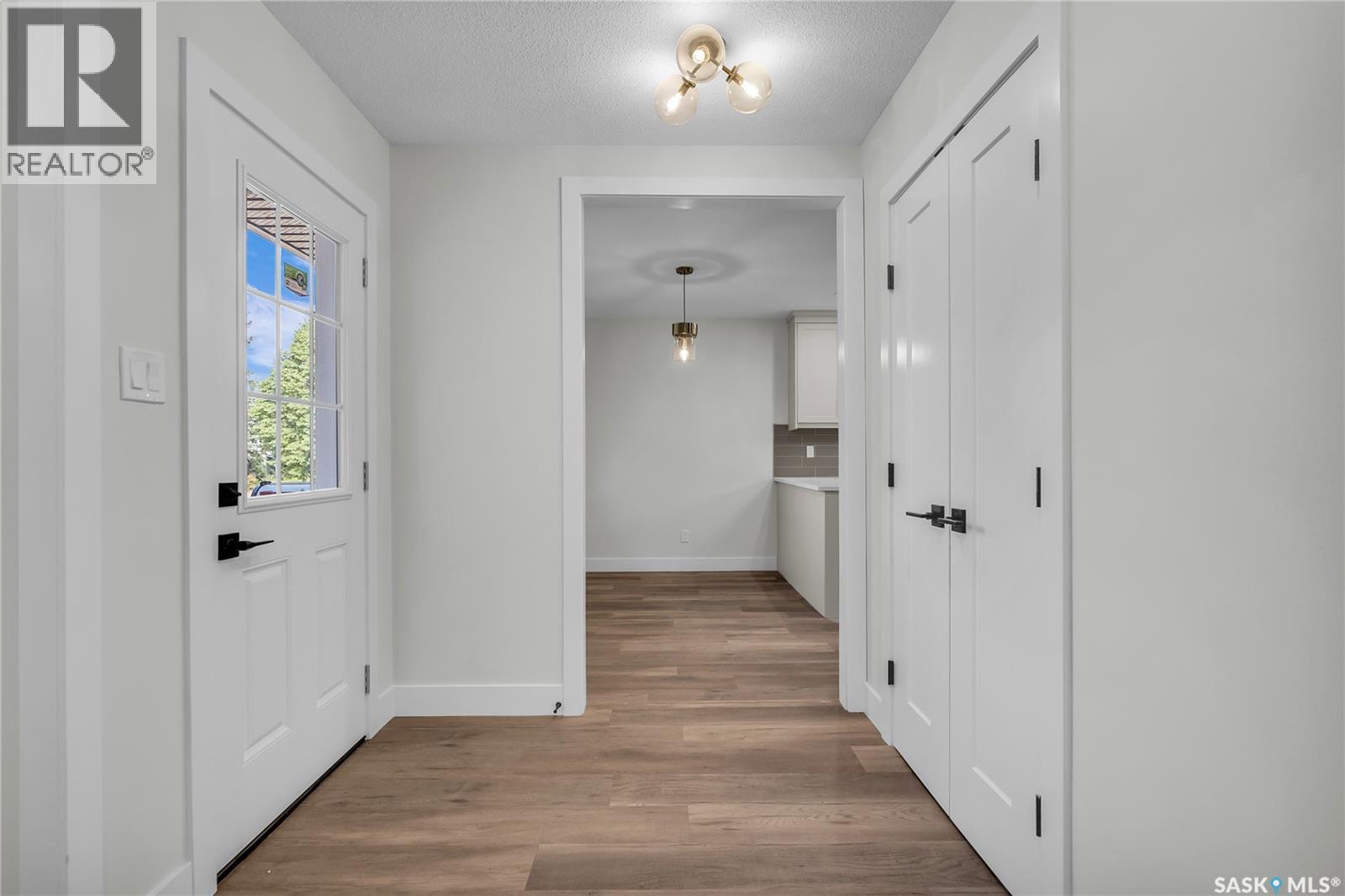 Photo 3 of 108 Rupert Drive, Saskatoon SK