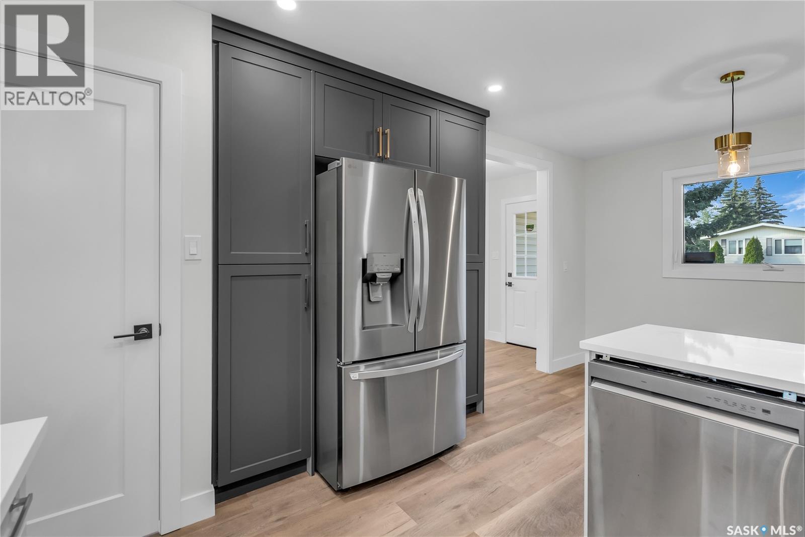 Photo 9 of 108 Rupert Drive, Saskatoon SK