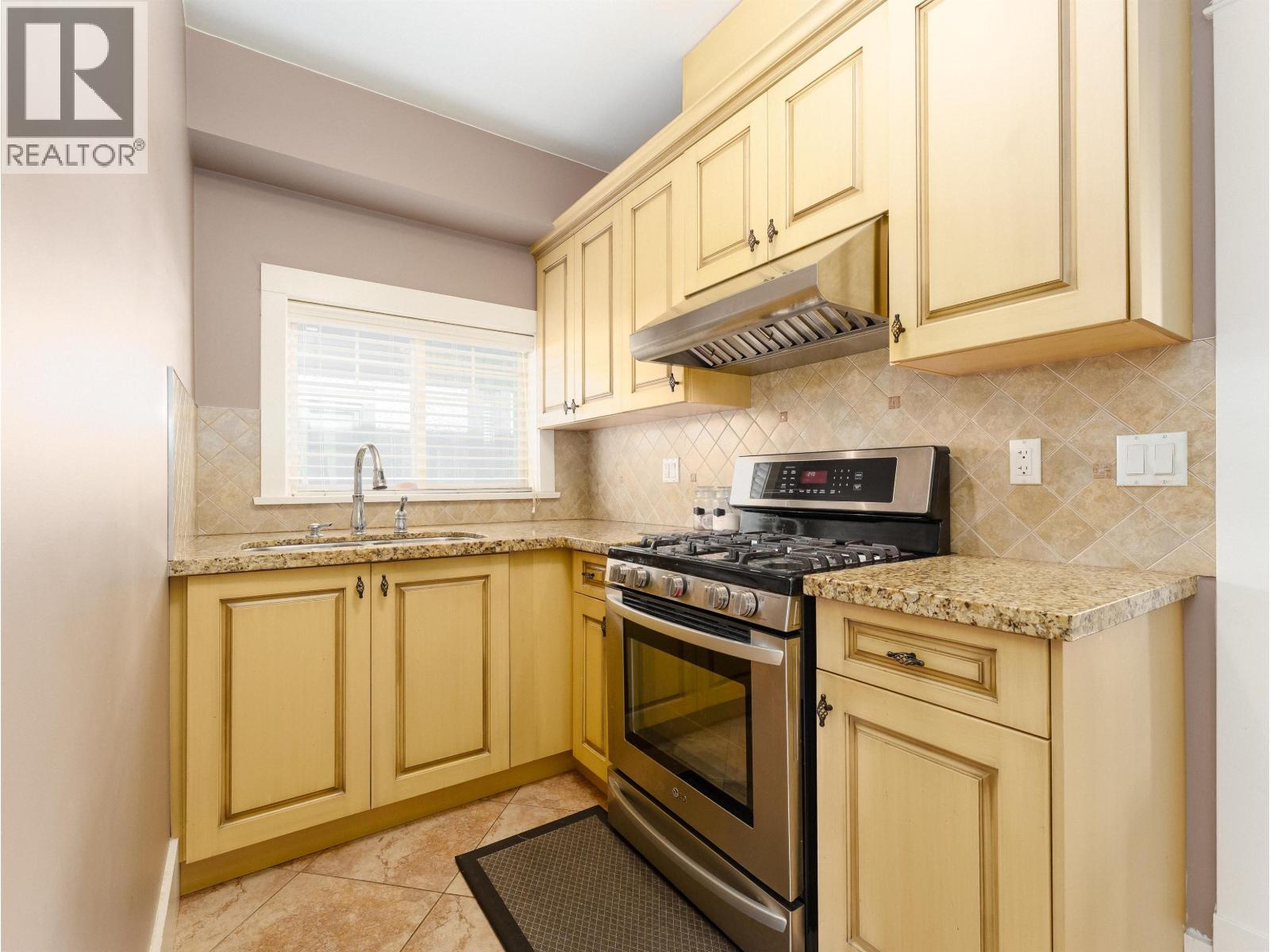 8588 ARMSTRONG AVENUE, Burnaby