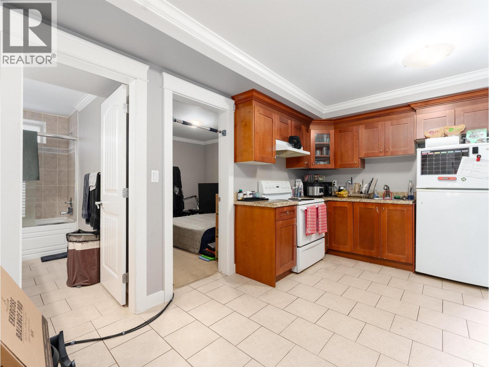 8588 ARMSTRONG AVENUE, Burnaby