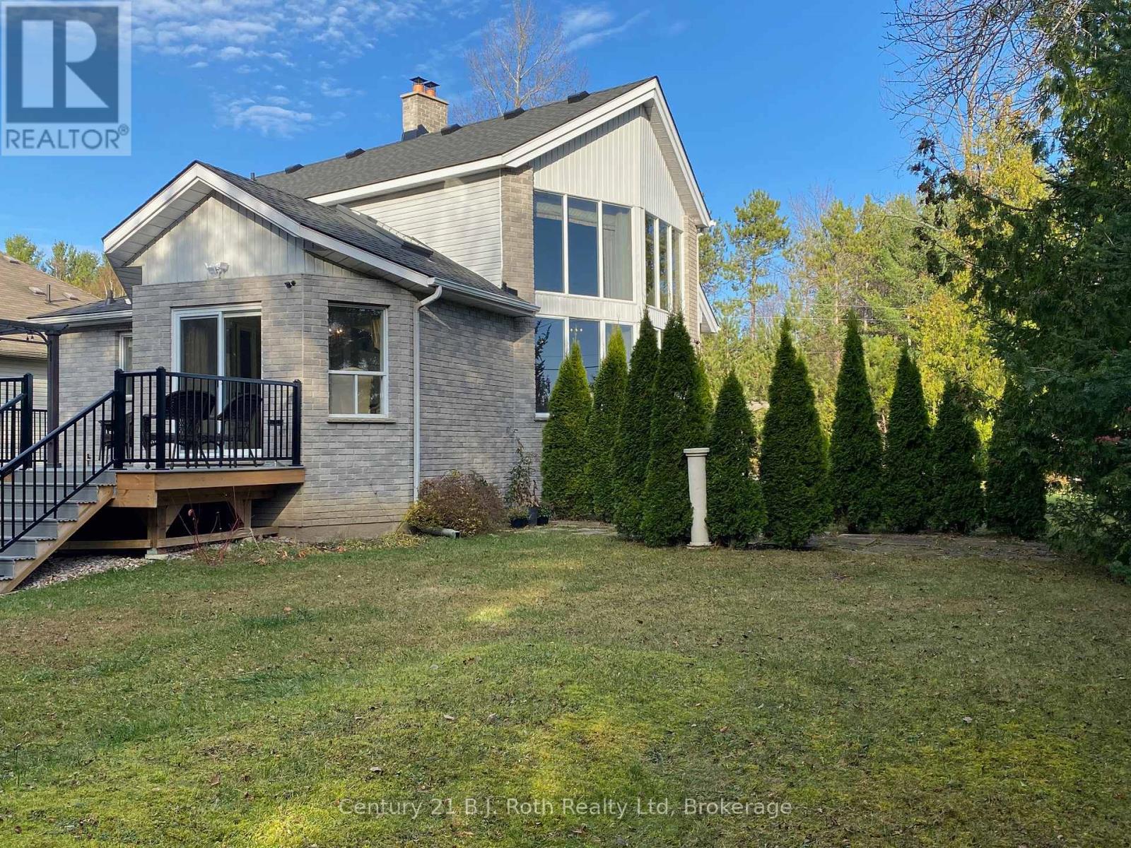 Photo 37 of 20 Grant Avenue, Tiny ON