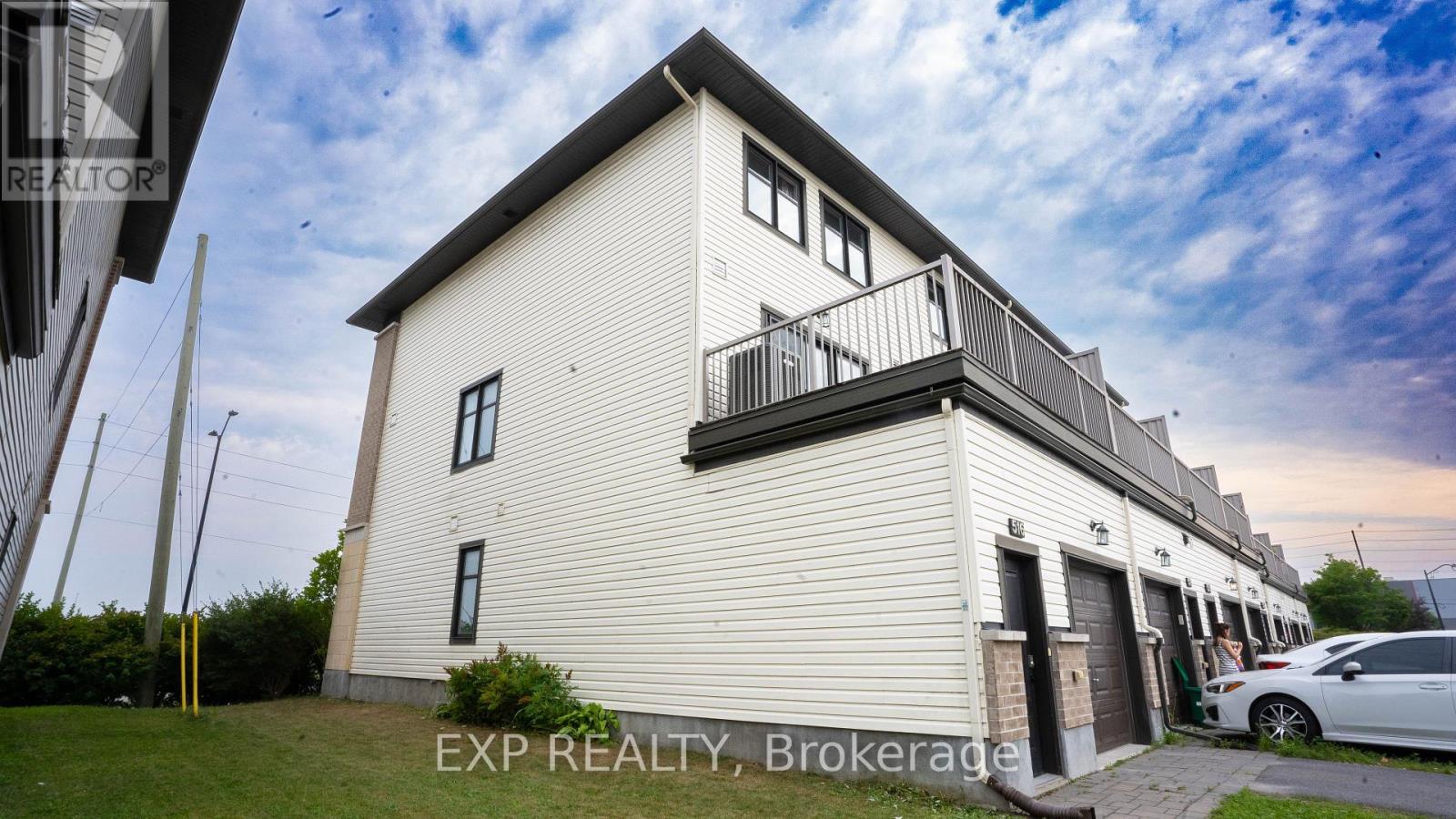 Photo 24 of 516 Silvertip Lane, Ottawa ON