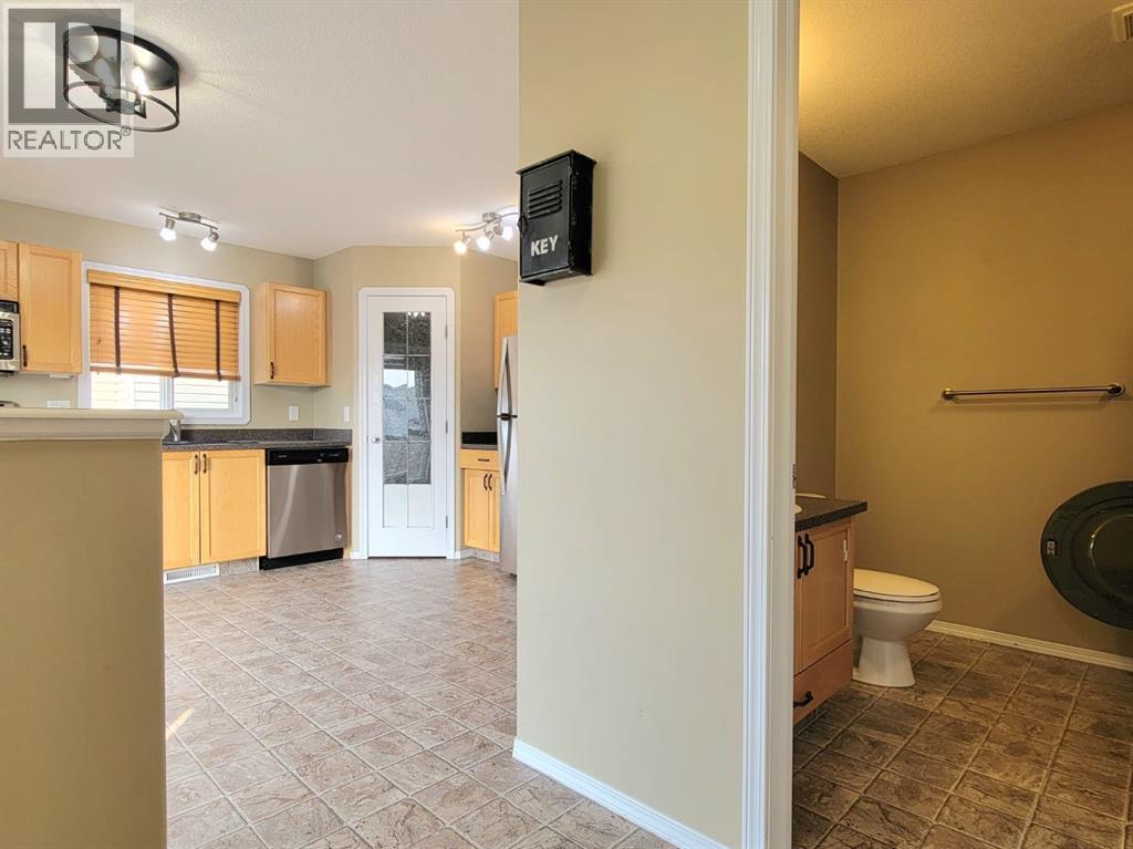 Photo 15 of 6918 88 A Street, Grande Prairie AB