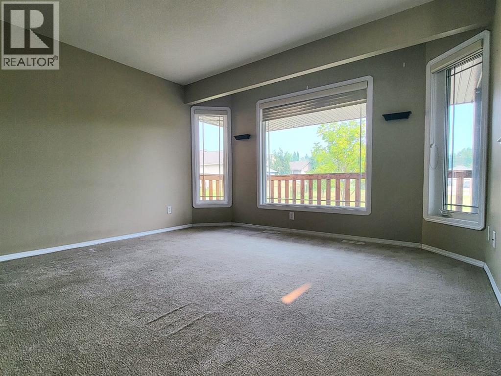 Photo 5 of 6918 88 A Street, Grande Prairie AB