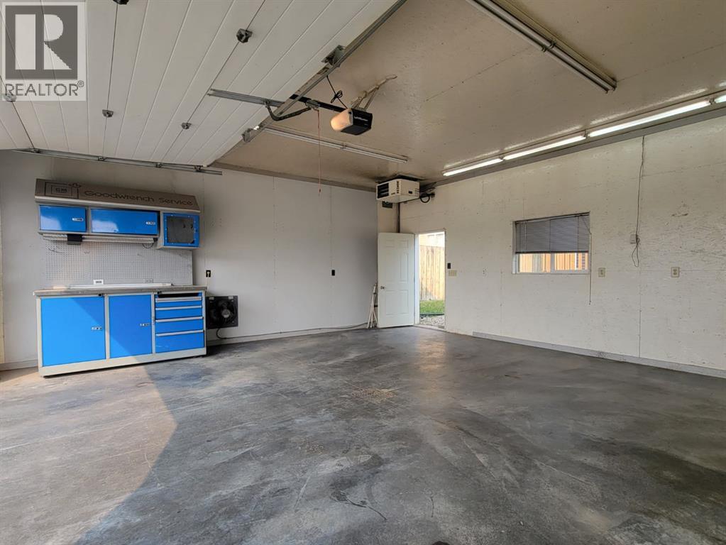 Photo 13 of 6918 88 A Street, Grande Prairie AB