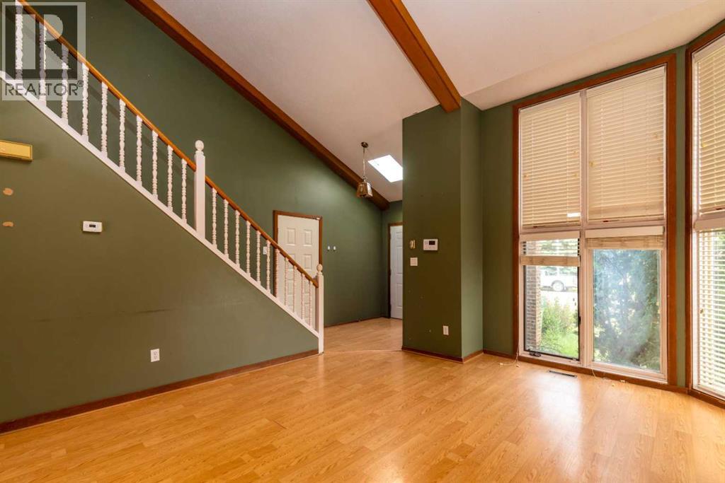Photo 6 of 3702 57 Avenue, Lloydminster AB