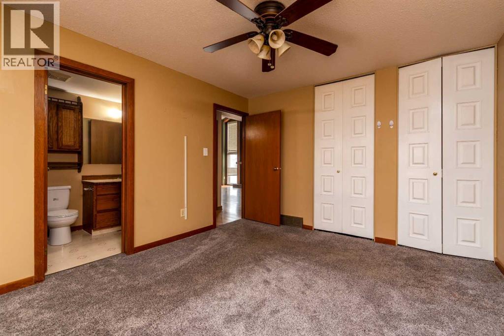 Photo 11 of 3702 57 Avenue, Lloydminster AB