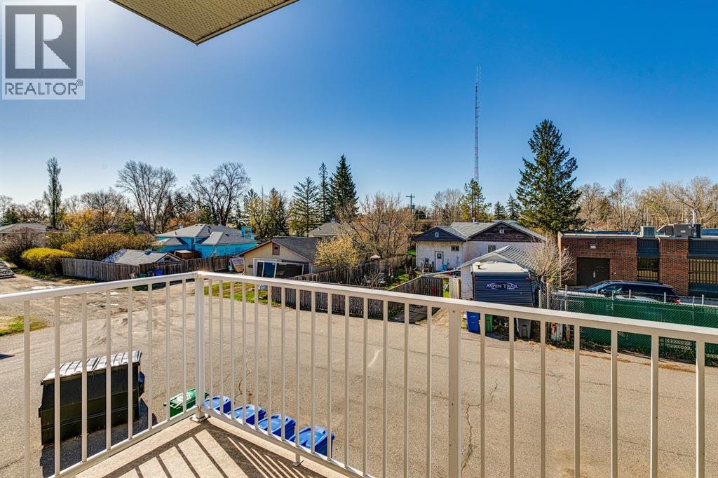 Photo 19 of 204 7 Lineham Avenue, Okotoks AB