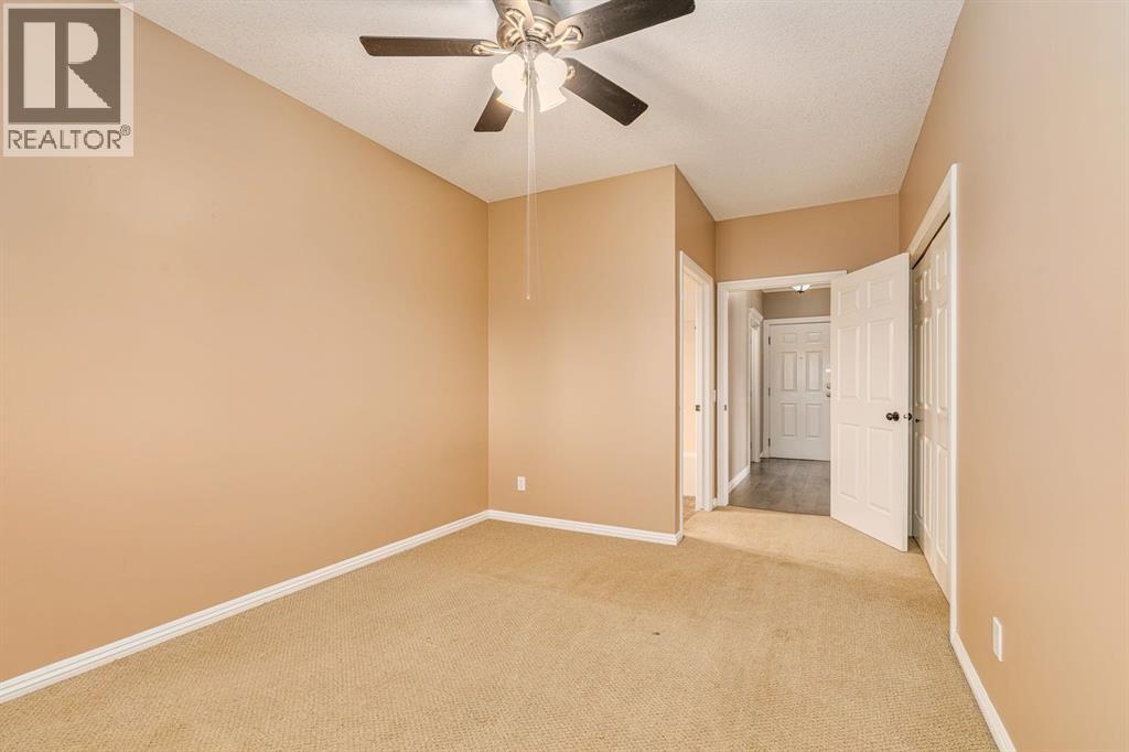 Photo 16 of 204 7 Lineham Avenue, Okotoks AB