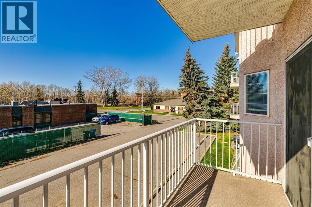 Photo 20 of 204 7 Lineham Avenue, Okotoks AB