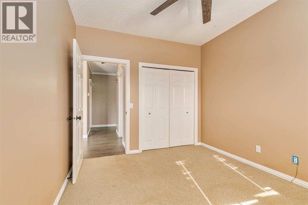 Photo 14 of 204 7 Lineham Avenue, Okotoks AB