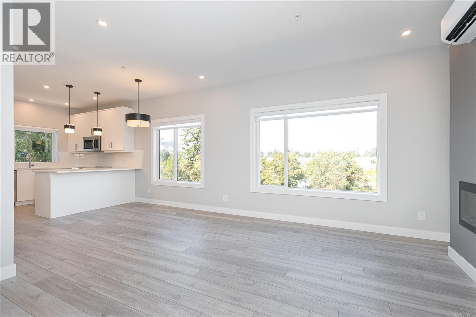 Photo 8 of 406 924 Jenkins Ave, Langford BC