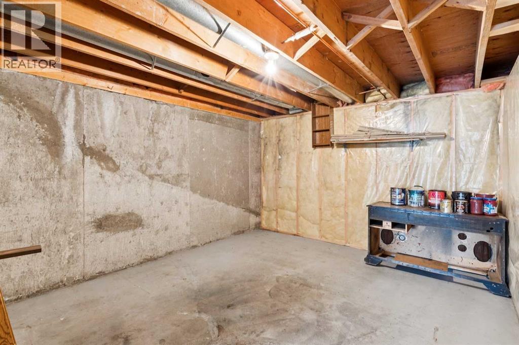 Photo 33 of 131 Macewan Glen Place Nw, Calgary AB