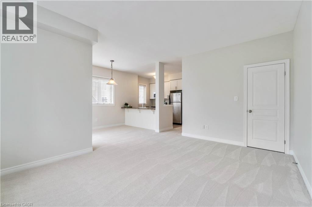 Photo 15 of 337 Beach Boulevard Unit 25, Hamilton ON