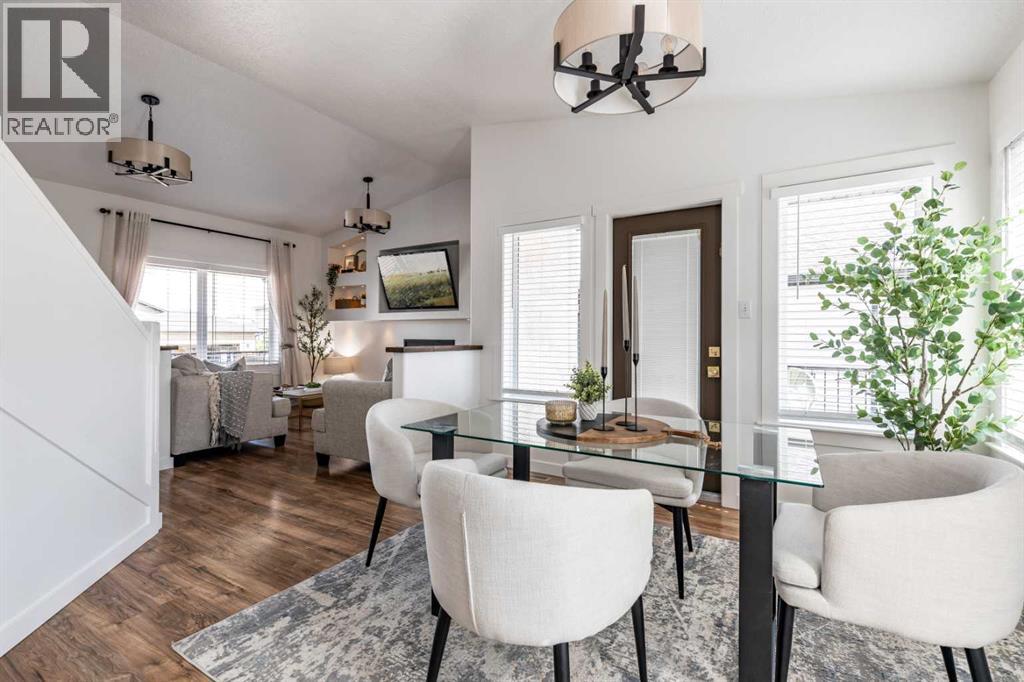 Photo 11 of 129 Sunrise Road Sw, Medicine Hat AB