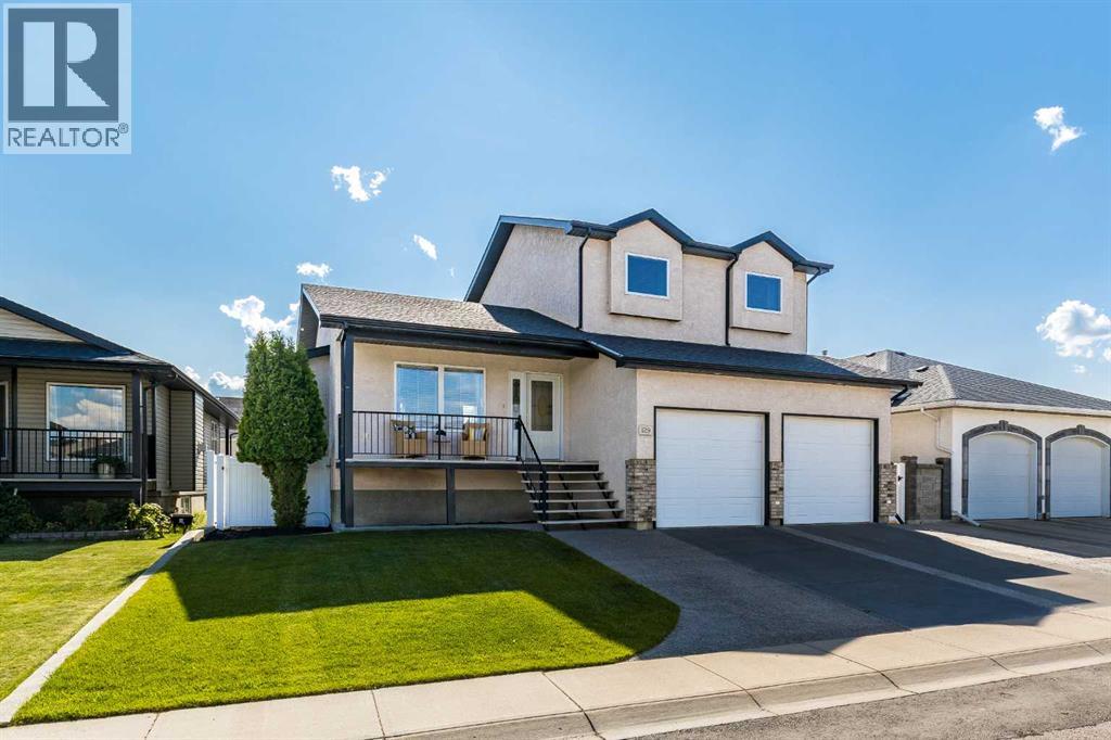 Photo 1 of 129 Sunrise Road Sw, Medicine Hat AB
