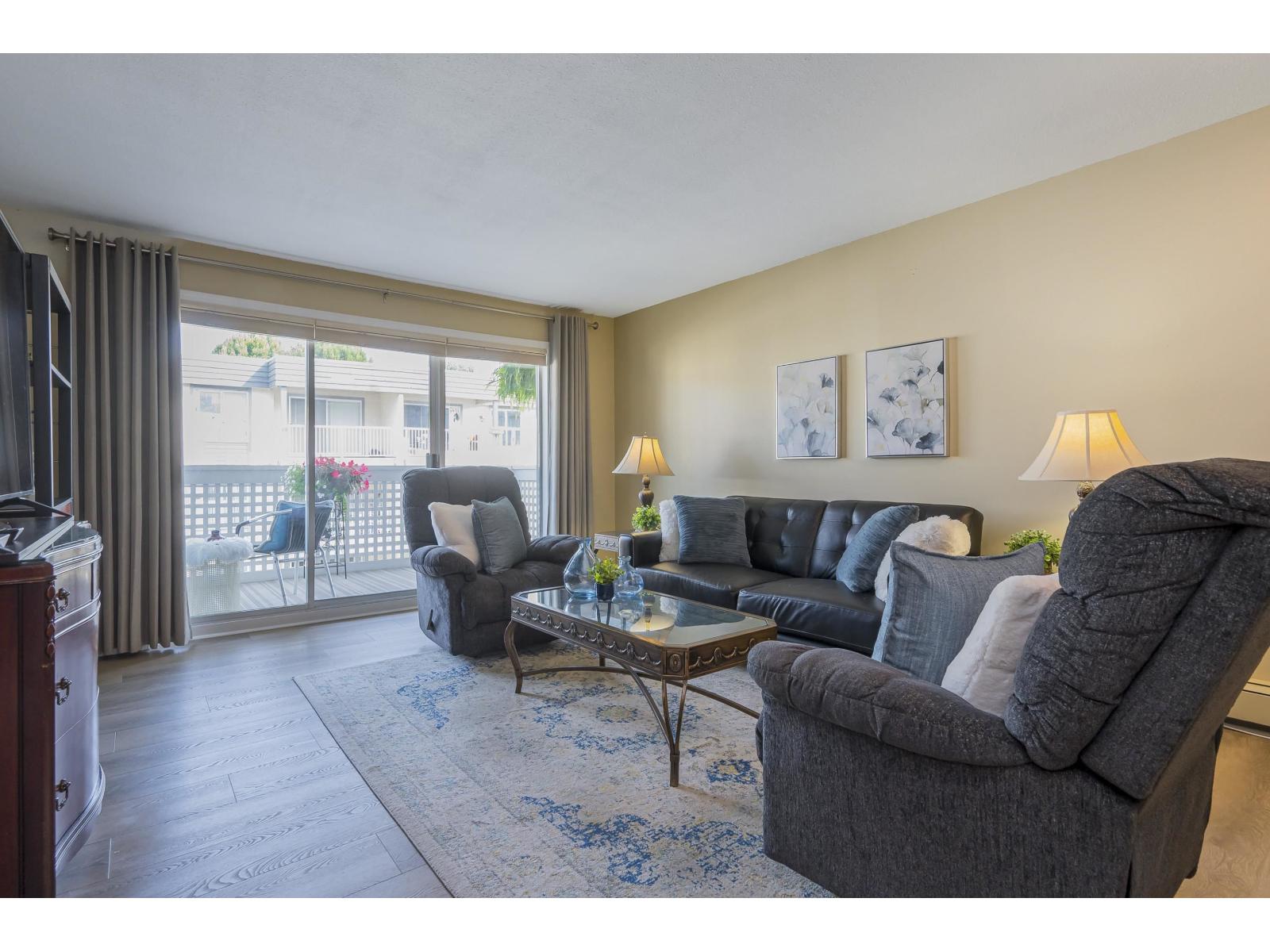 Photo 5 of 110 32823 Landeau Place, Abbotsford BC