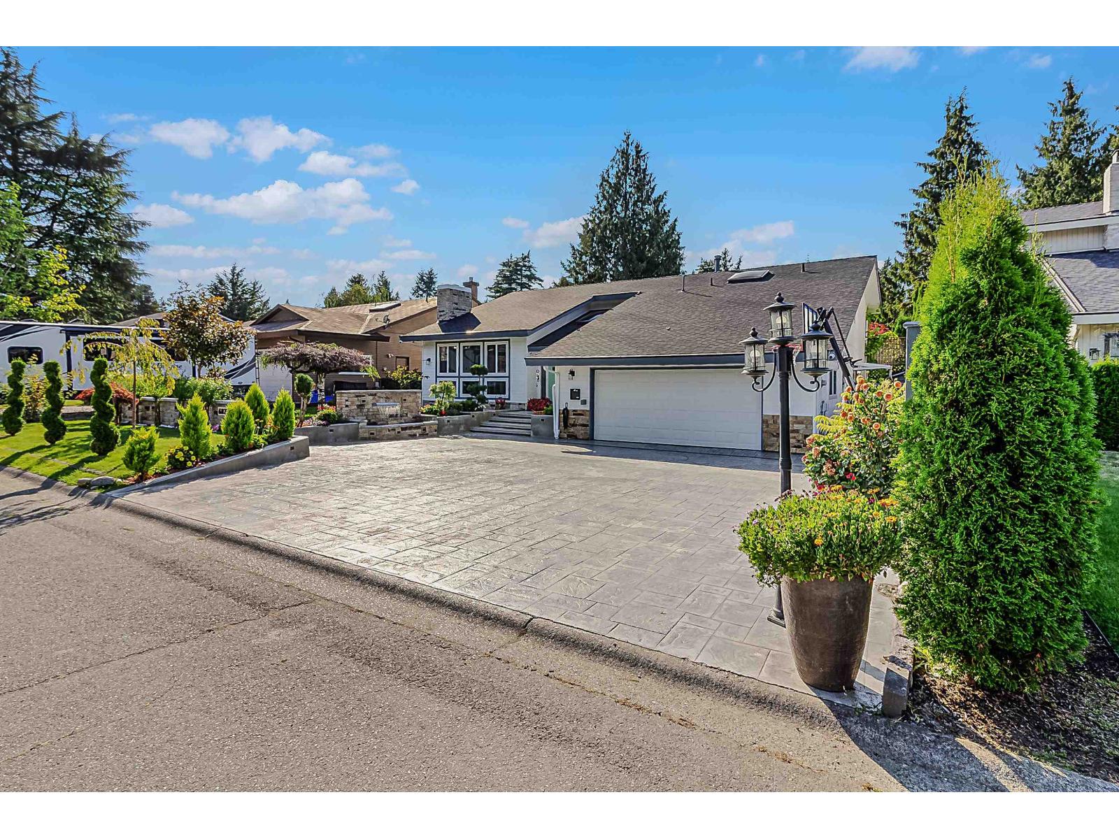 Photo 5 of 6875 Rockford Place, Delta BC