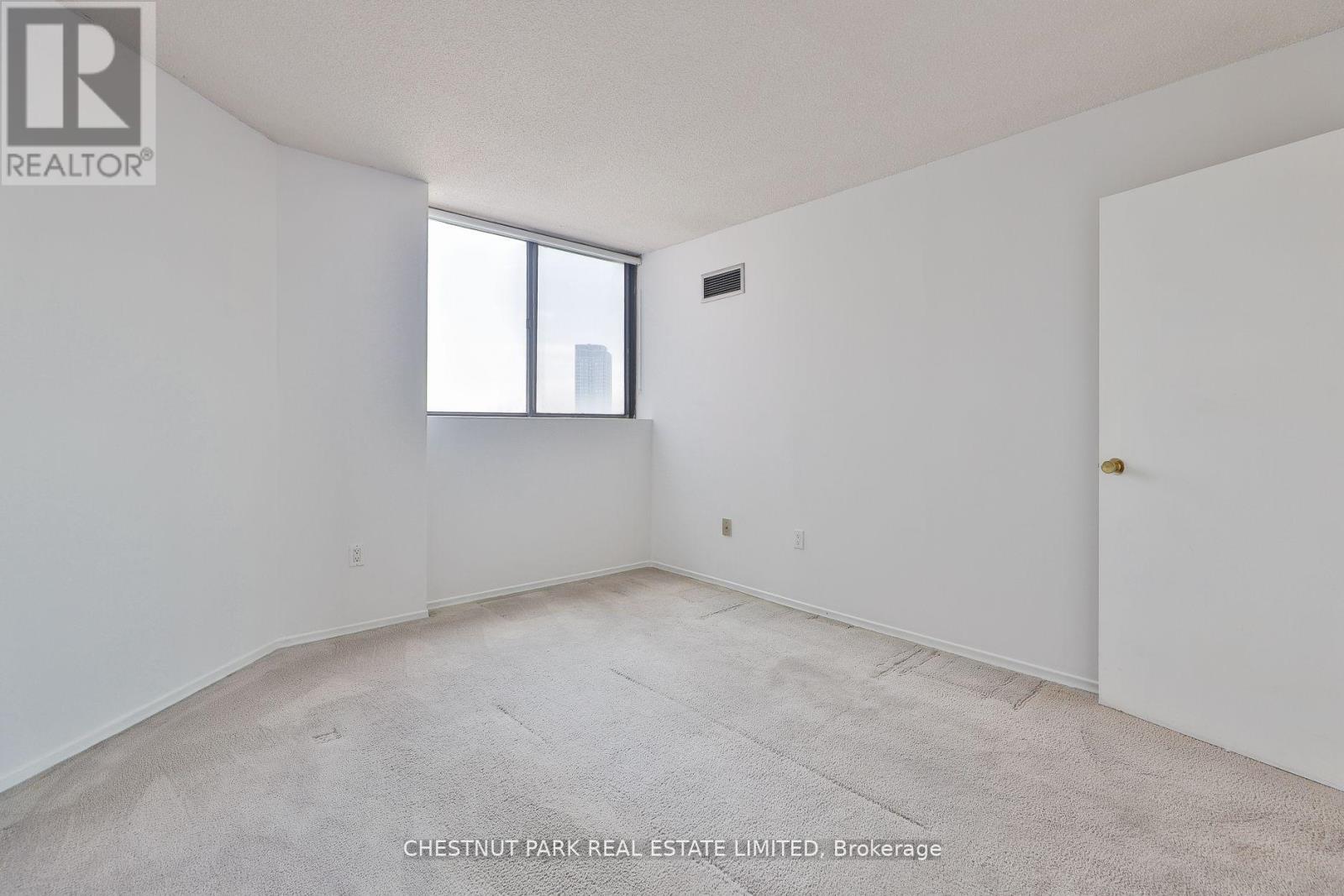 Photo 28 of 1109 7601 Bathurst Street, Vaughan ON