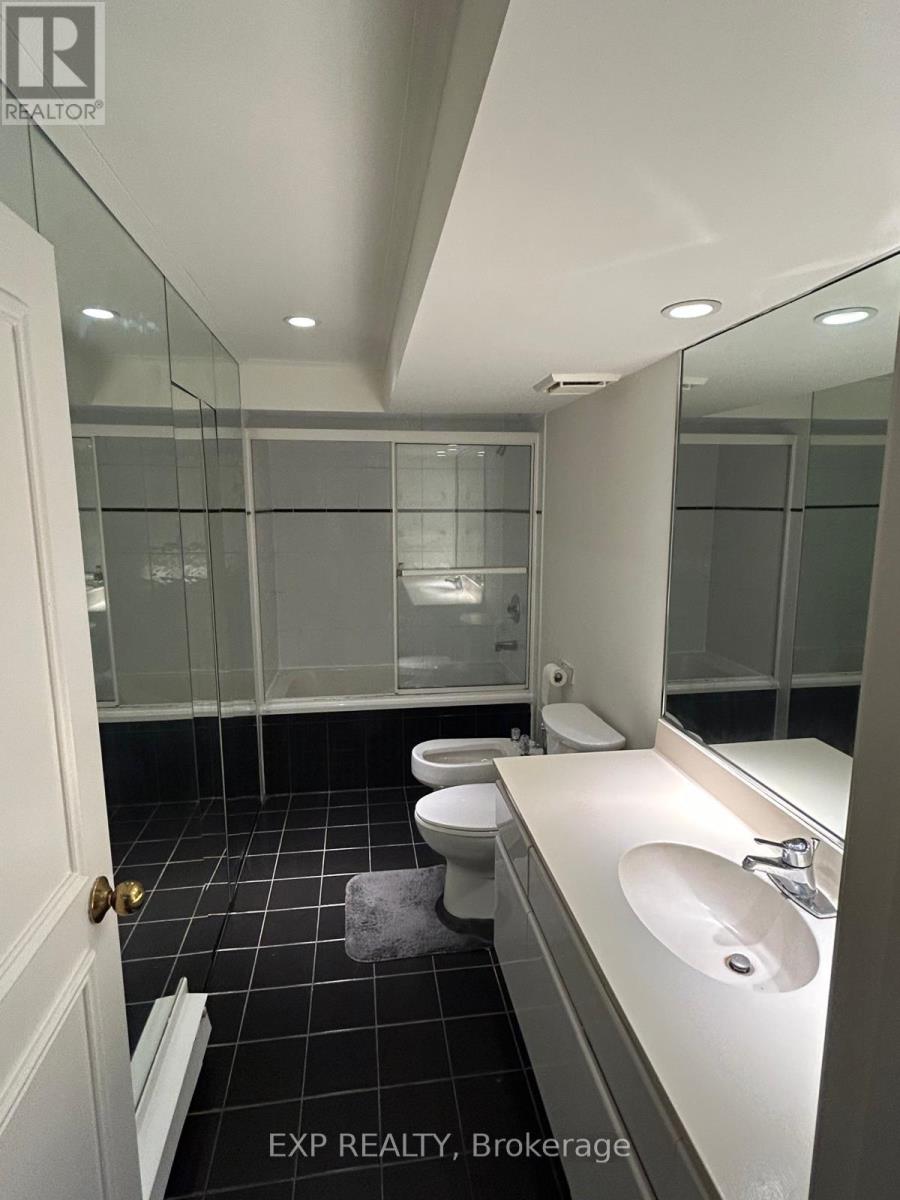 Photo 11 of Basement 17 Highbourne Road, Toronto ON