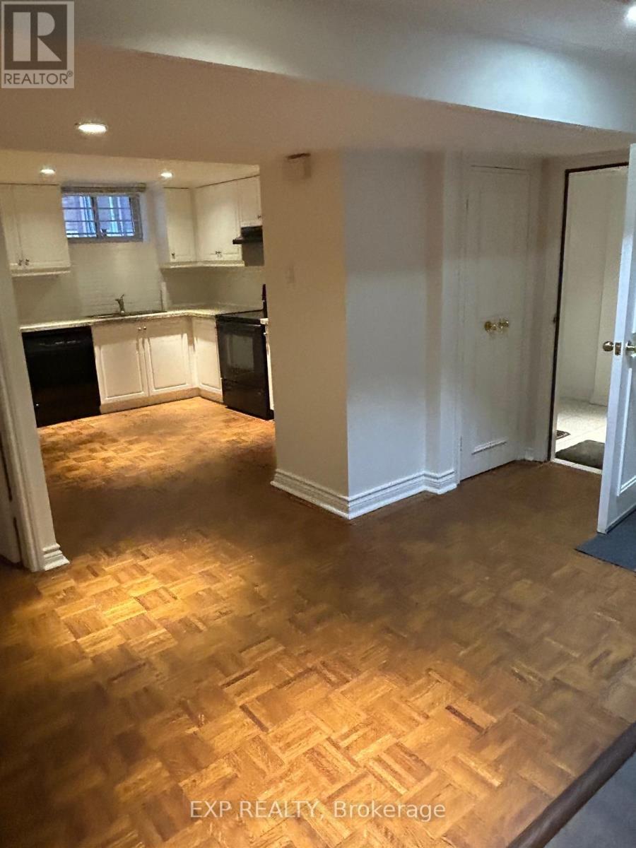 Photo 8 of Basement 17 Highbourne Road, Toronto ON