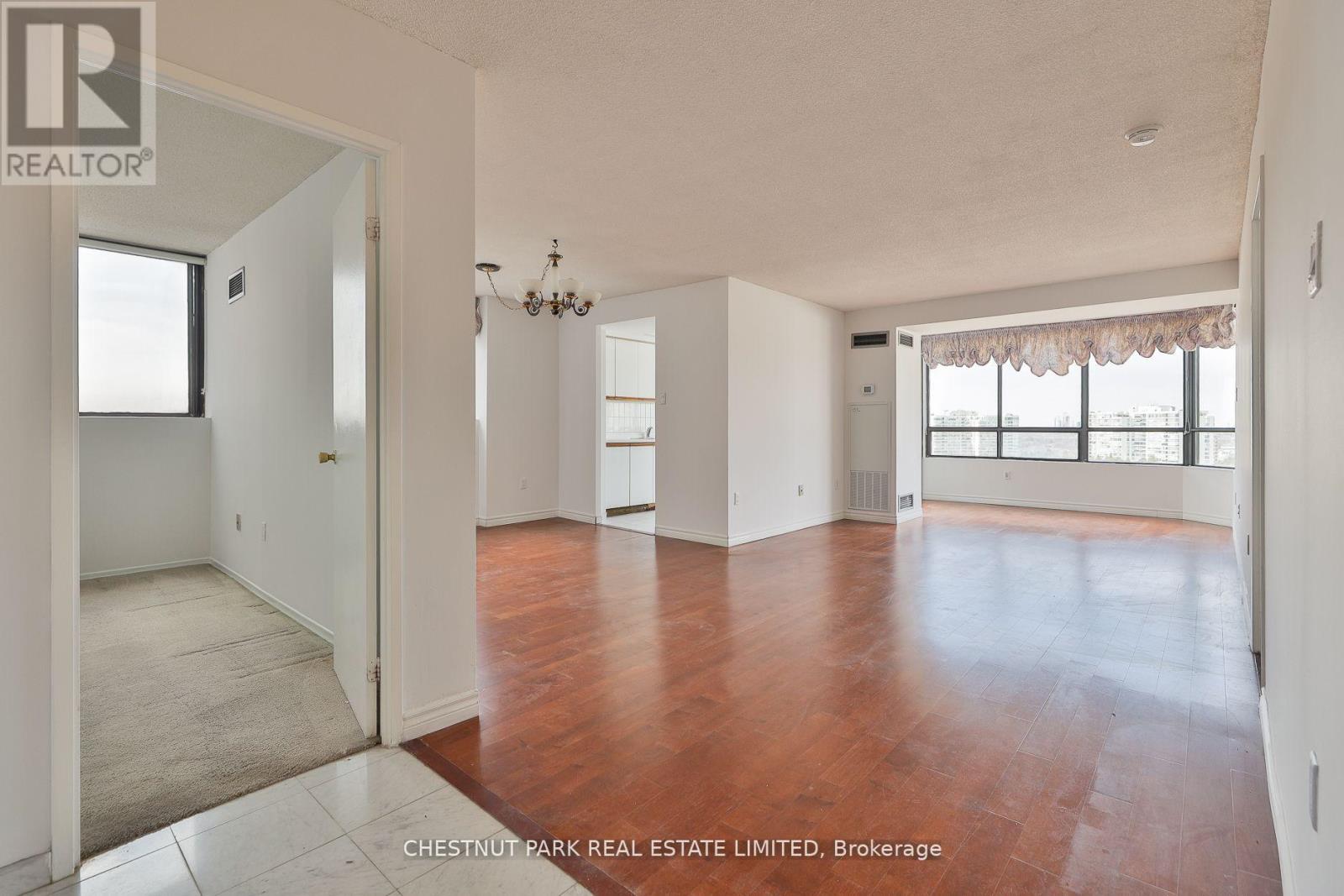 Photo 26 of 1109 7601 Bathurst Street, Vaughan ON