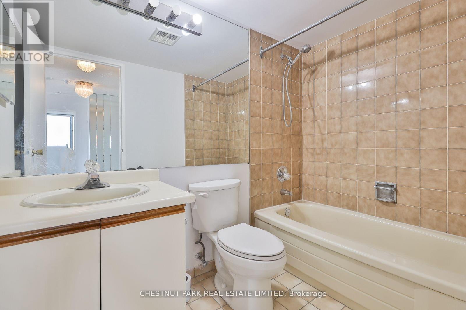 Photo 30 of 1109 7601 Bathurst Street, Vaughan ON