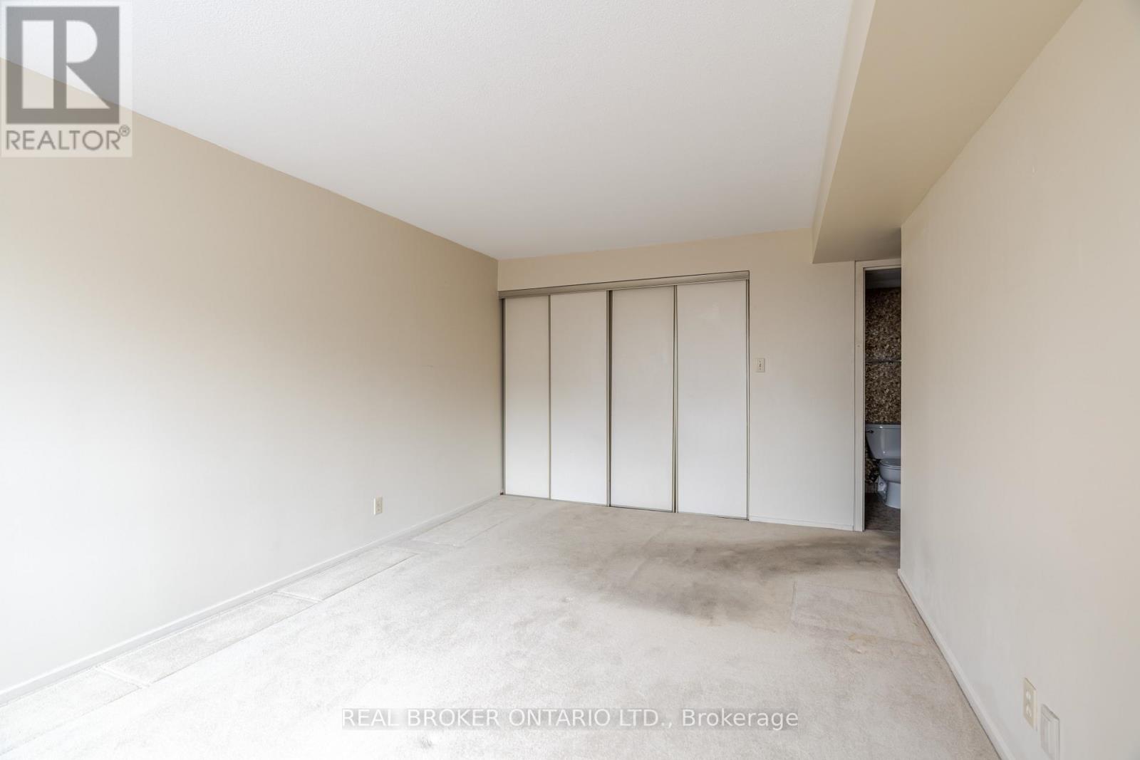 Photo 21 of 1402 151 Bay Street, Ottawa ON